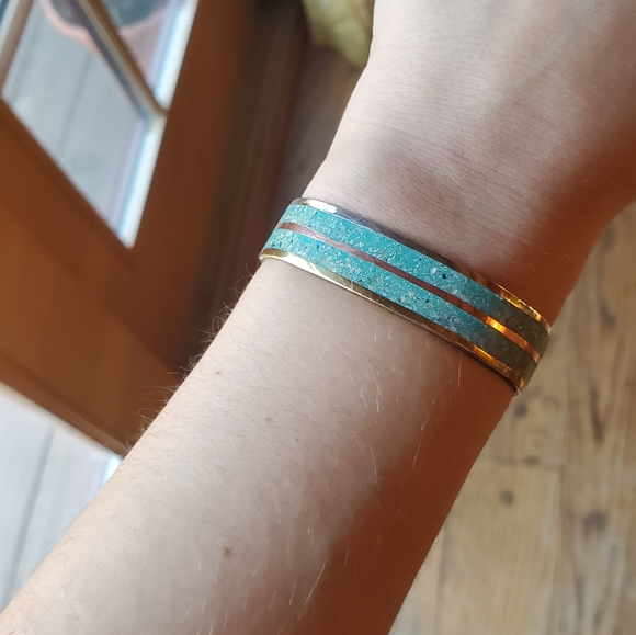 *RARE* Vintage Mexican Turquoise Cuff Bracelet - Picture 9 of 16